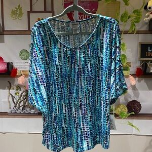 Bon Worth Blue and White Patterned Blouse XL oversized. Ptp is 26.